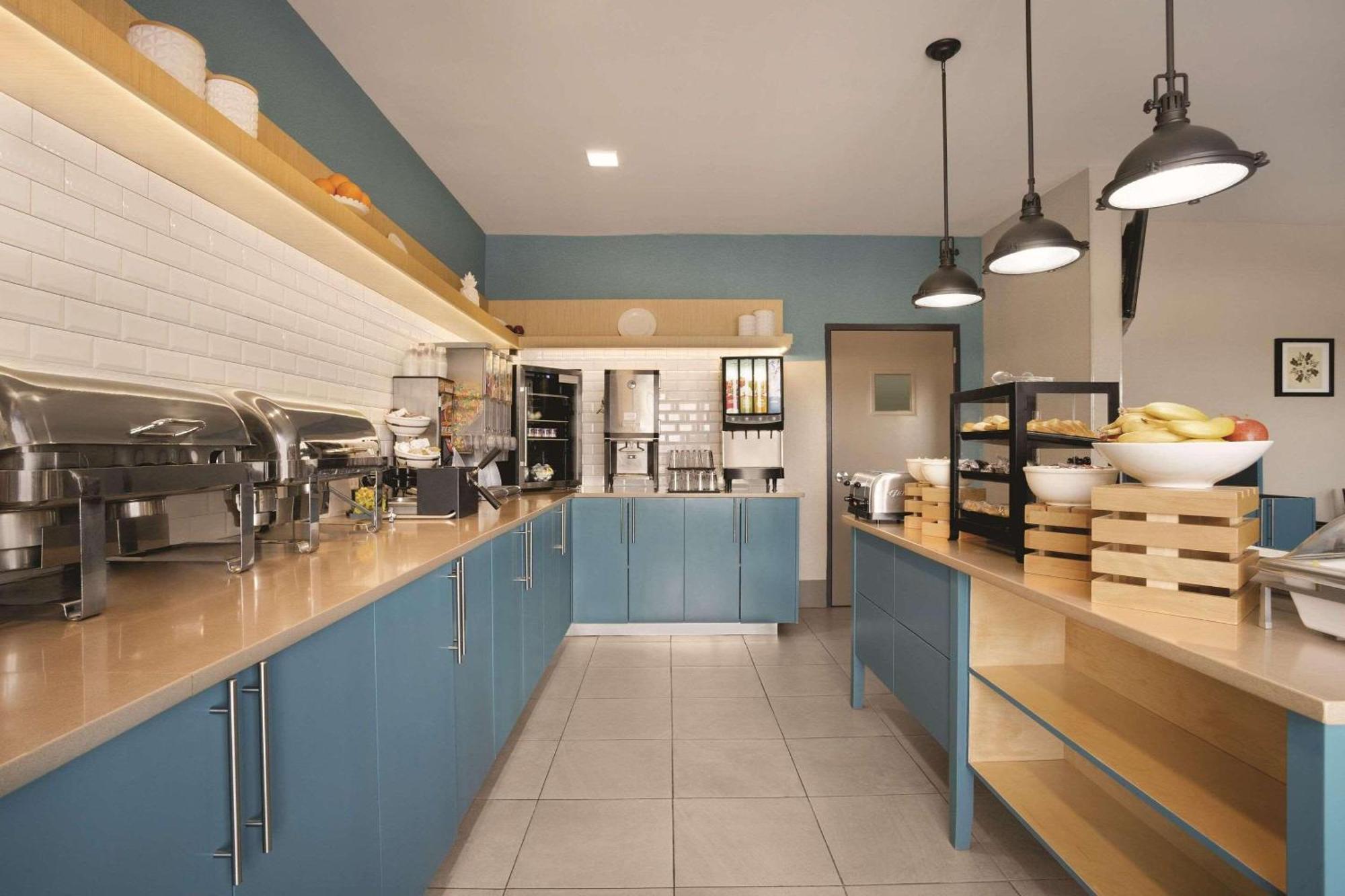 Country Inn & Suites By Radisson, Moline Airport, Il Luaran gambar
